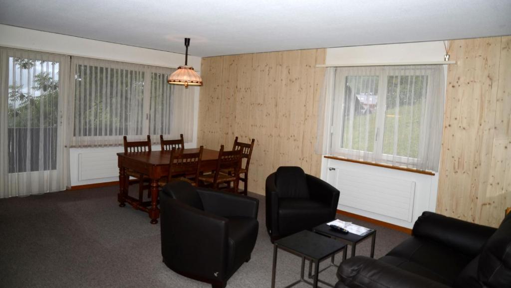 2-Star Griwarent Apartments Grindelwald Room photo